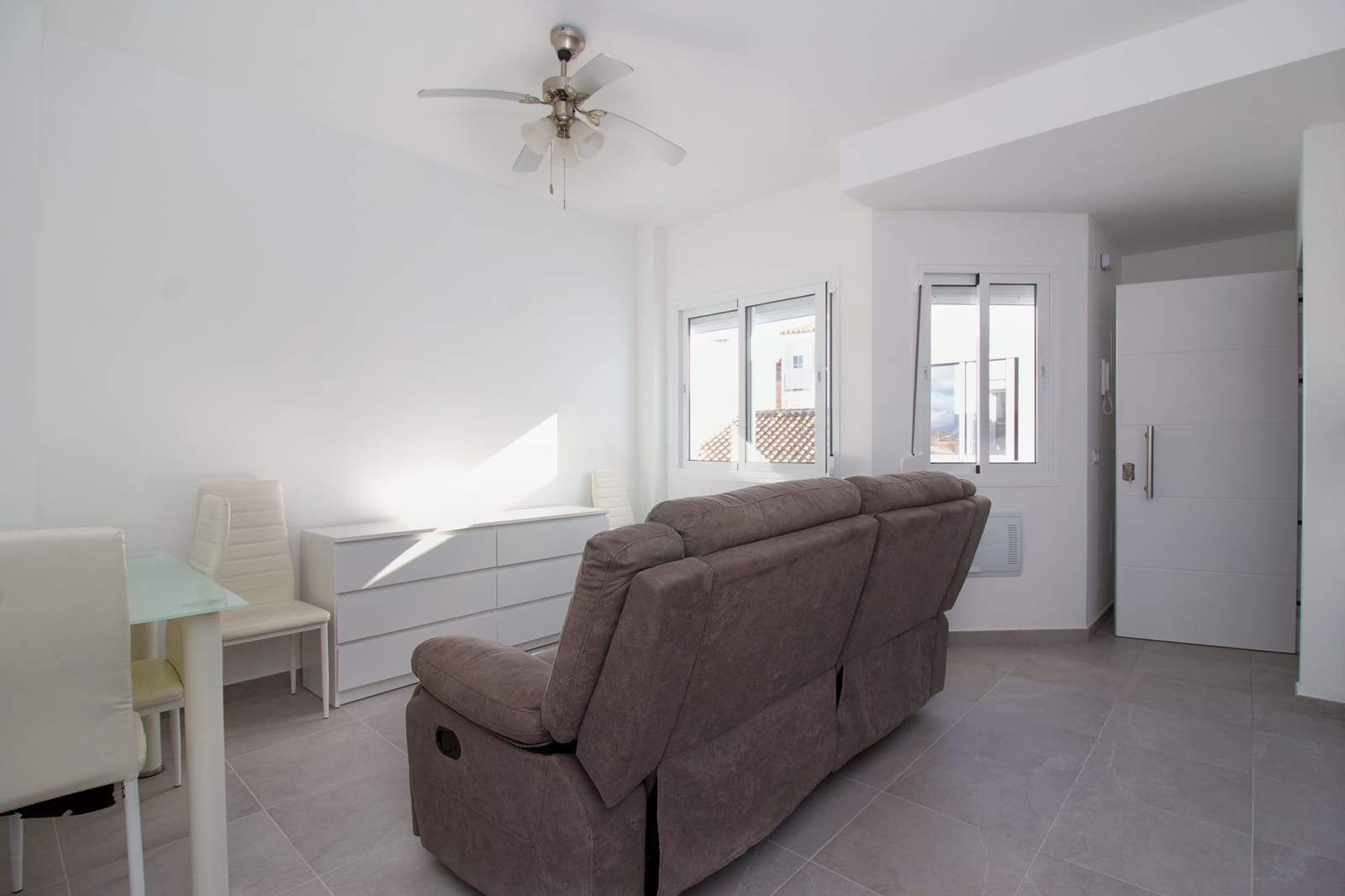 1 soveværelse Lejlighed til leje i Coin - € 700 (Ref: 9500291)