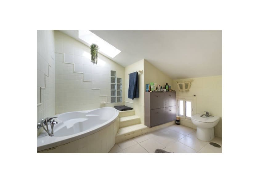 3 sypialnia Finka/Dom wiejski na sprzedaż w Coin z garażem - 597 000 € (Ref: 9509735)