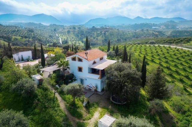 3 sypialnia Finka/Dom wiejski na sprzedaż w Coín z garażem - 597 000 € (Ref: 9509735)