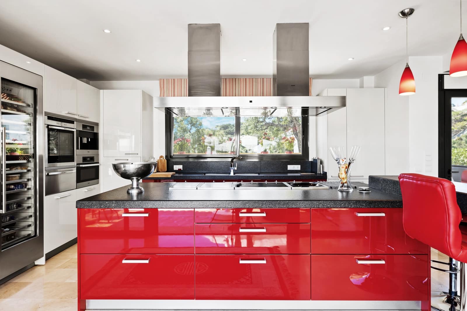 6 soveværelse Villa til salg i La Mairena med swimmingpool garage - € 2.100.000 (Ref: 9547213)