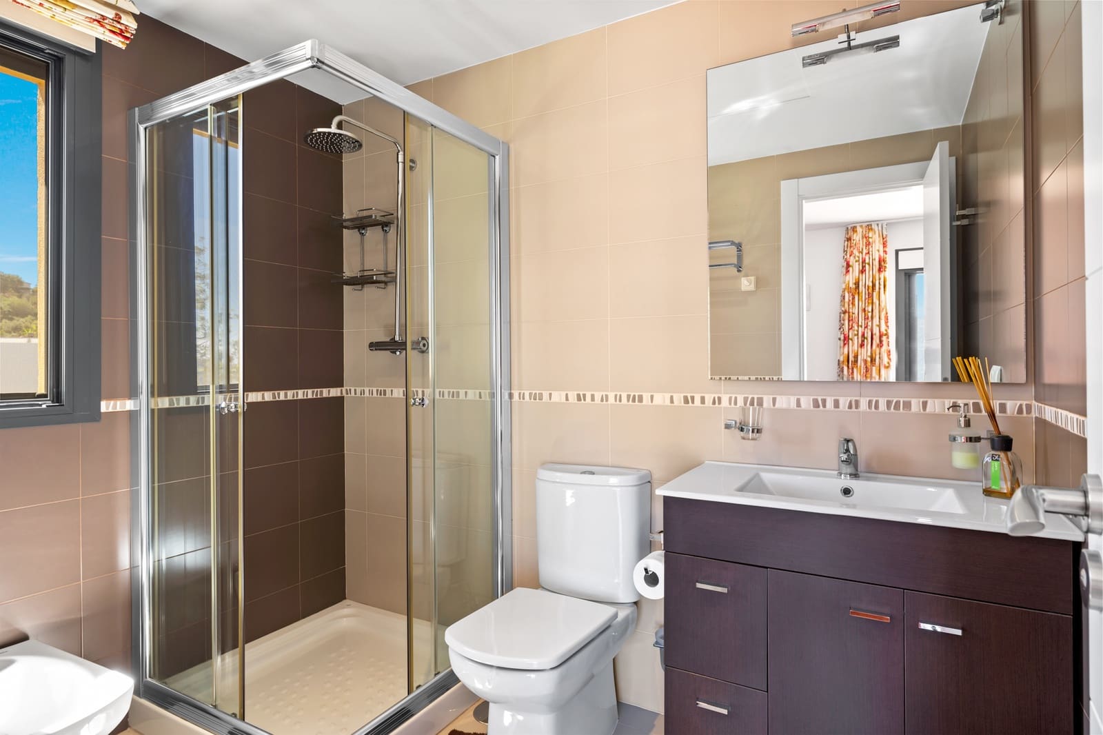 6 soveværelse Villa til salg i La Mairena med swimmingpool garage - € 2.100.000 (Ref: 9547213)