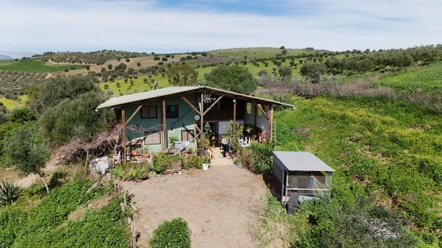 5 makuuhuone Maalaistalo myytävänä paikassa Coín - 185 000 € (Ref: 9611952)