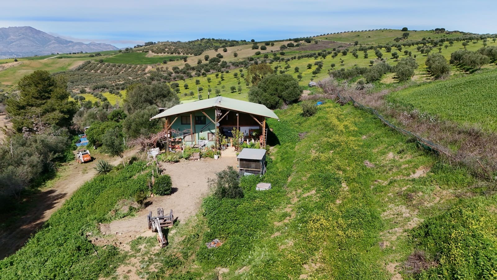 5 makuuhuone Maalaistalo myytävänä paikassa Coin - 185 000 € (Ref: 9611952)