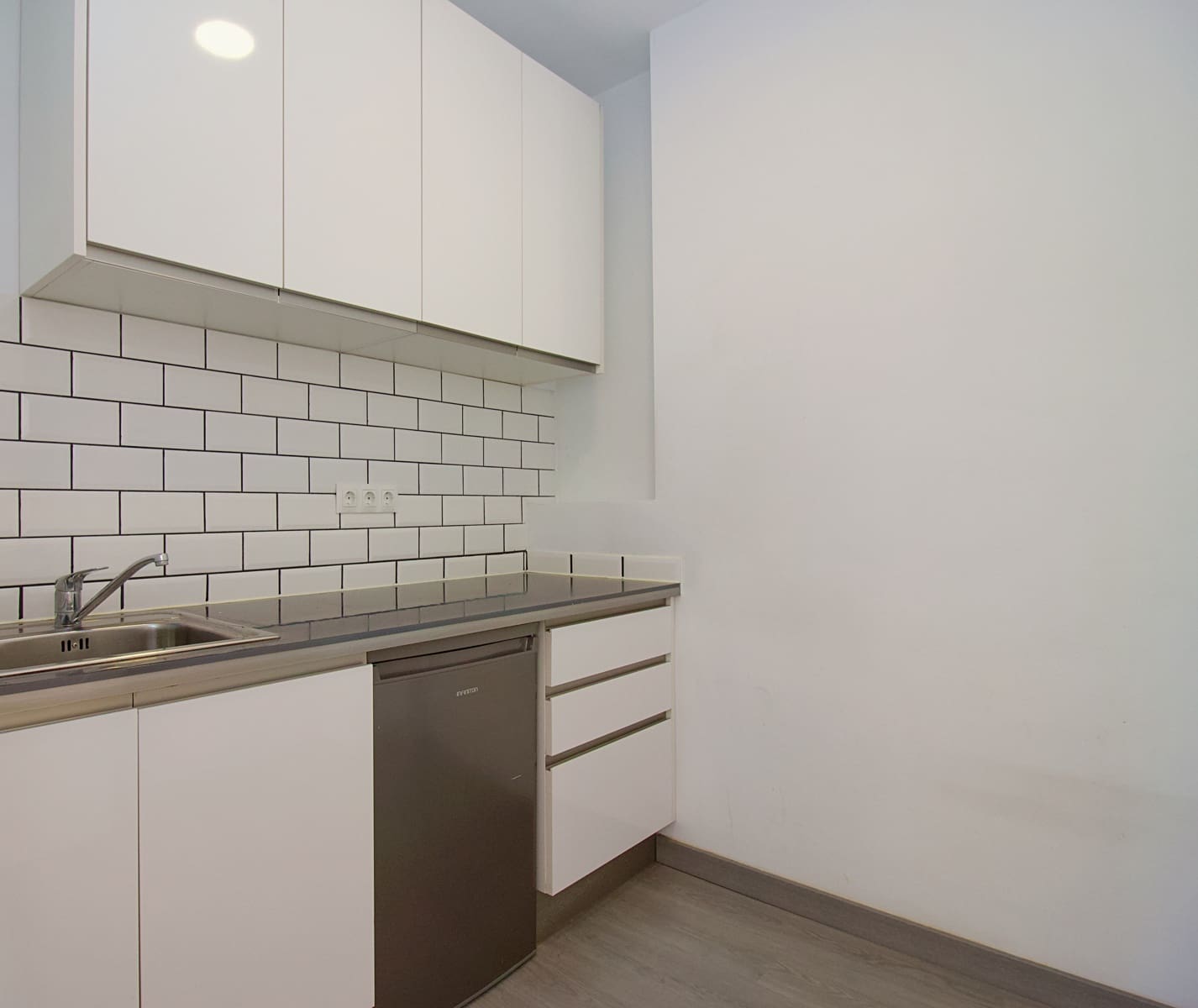 Commercial for sale in Coin - € 749,000 (Ref: 9619823)