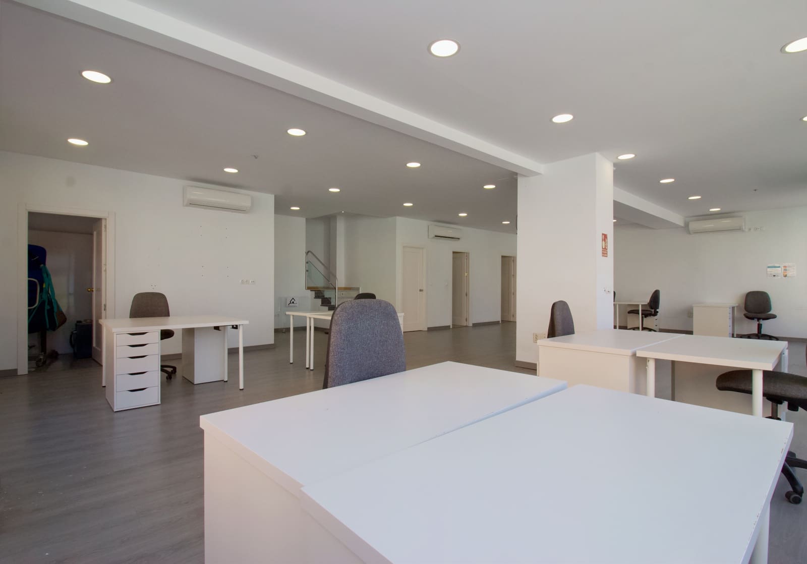 Commercial for sale in Coin - € 749,000 (Ref: 9619823)