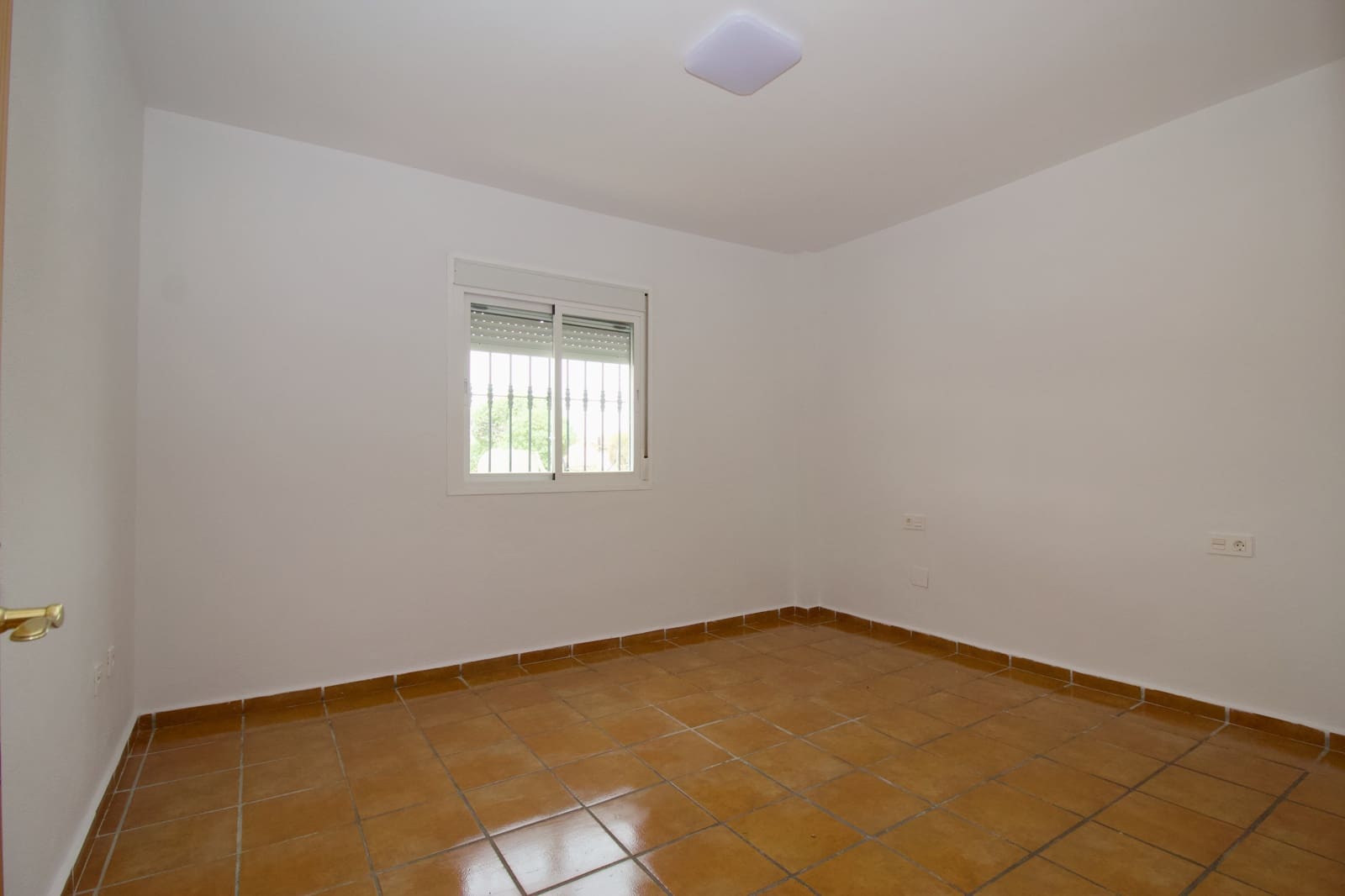 2 sypialnia Finka/Dom wiejski do wynajęcia w Coin z basenem - 1 700 € (Ref: 9645470)