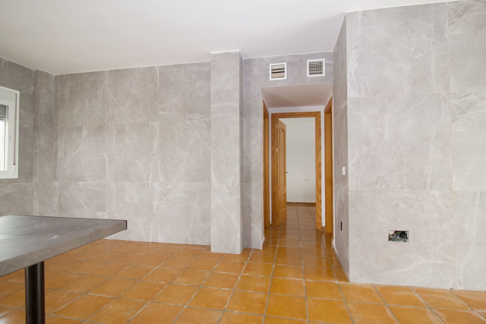 2 sypialnia Finka/Dom wiejski do wynajęcia w Coin z basenem - 1 700 € (Ref: 9645470)