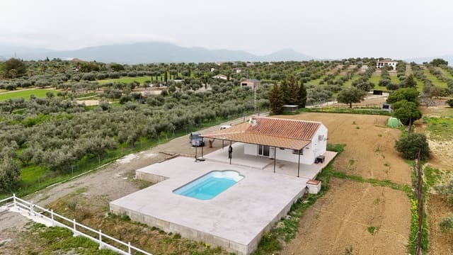 2 makuuhuone Maalaistalo vuokrattavana paikassa Coín mukana uima-altaan - 1 700 € (Ref: 9645470)