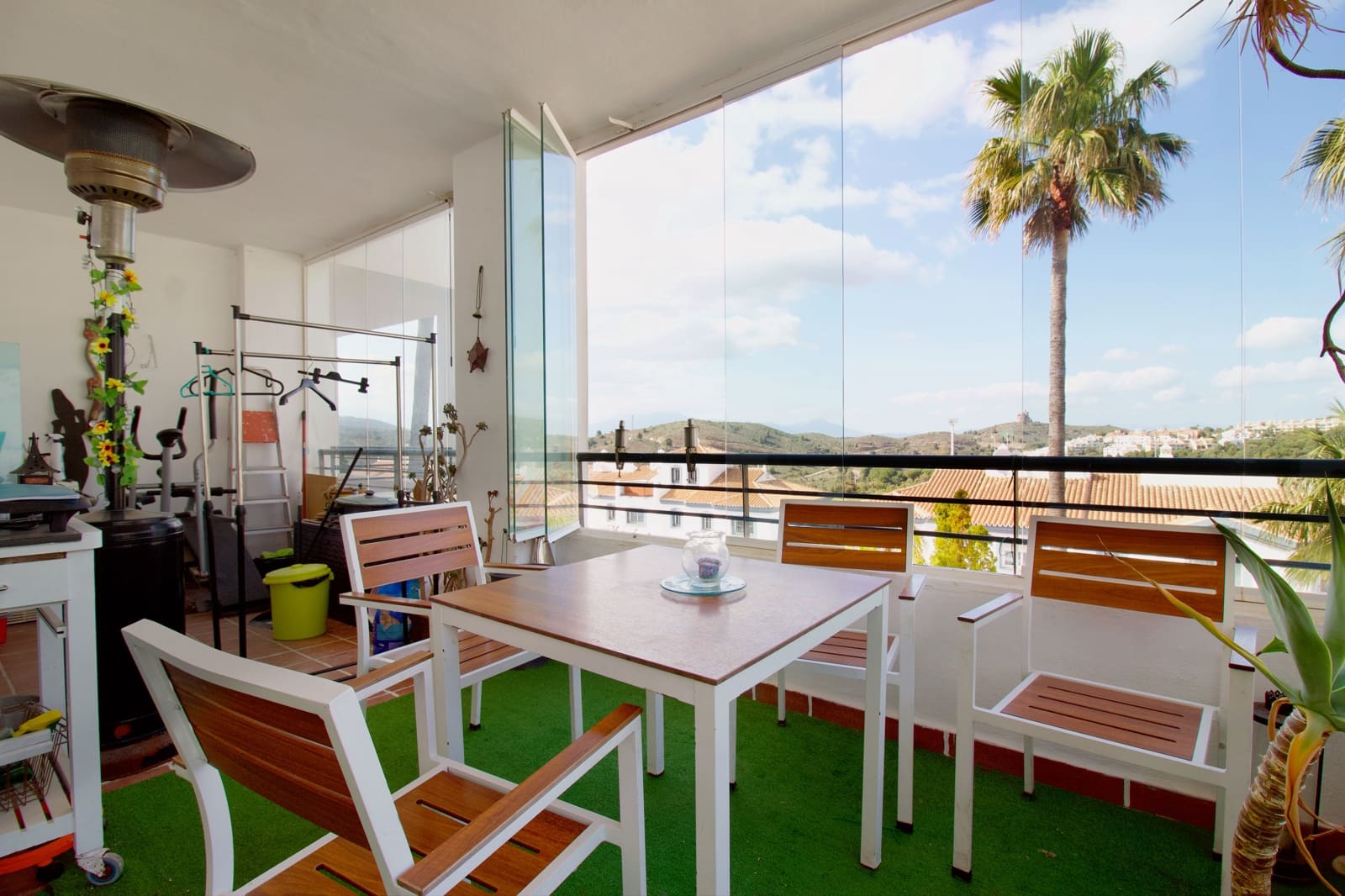 3 Zimmer Apartment zu verkaufen in Alhaurin el Grande mit Pool Garage - 285.000 € (Ref: 9715414)