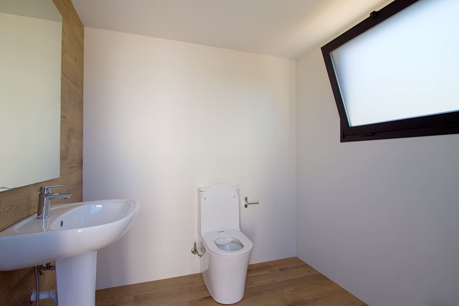 3 bedroom Finca/Country House for rent in Coin with pool garage - € 2,400 (Ref: 9722217)