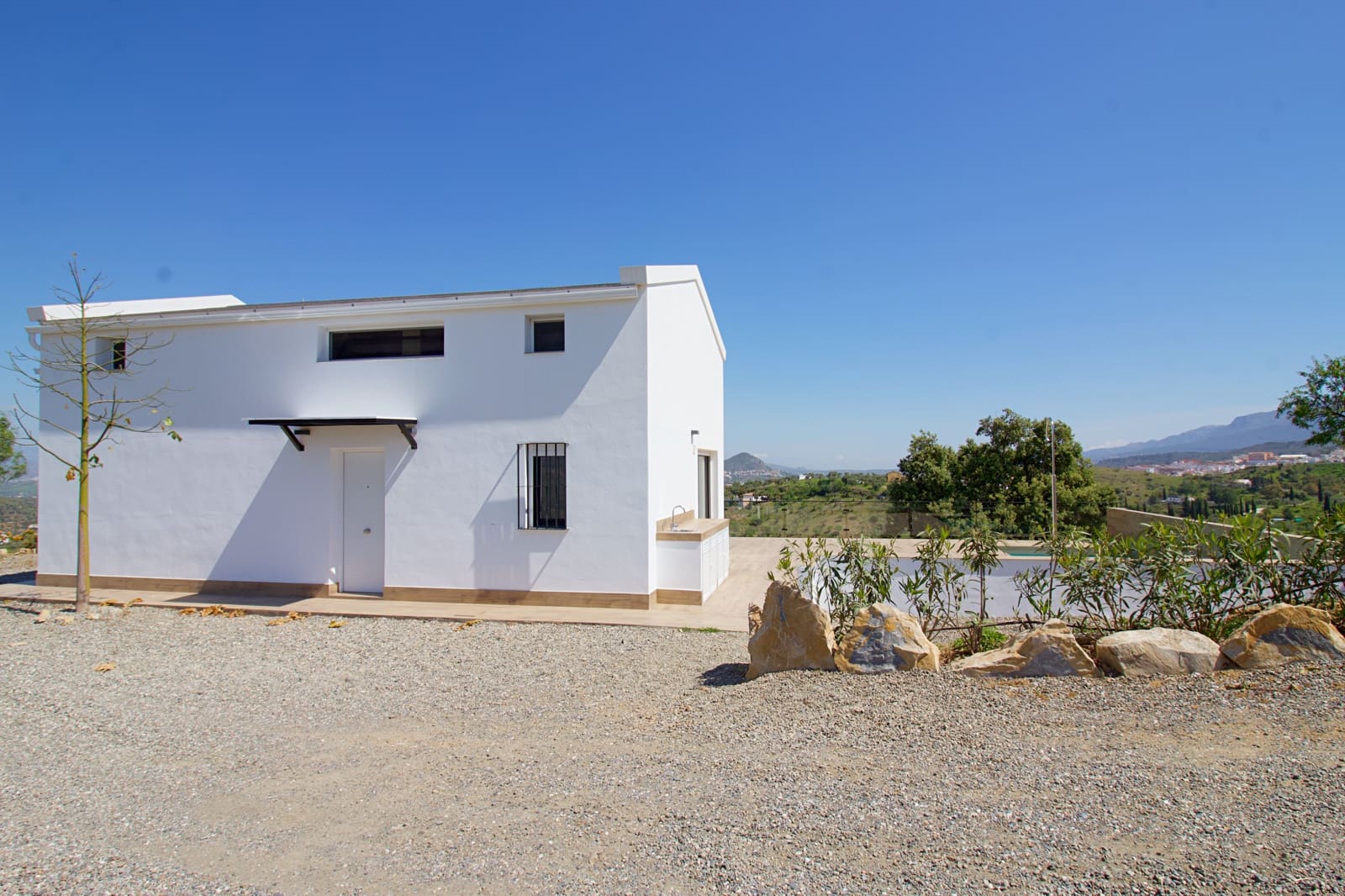 3 bedroom Finca/Country House for rent in Coin with pool garage - € 2,400 (Ref: 9722217)
