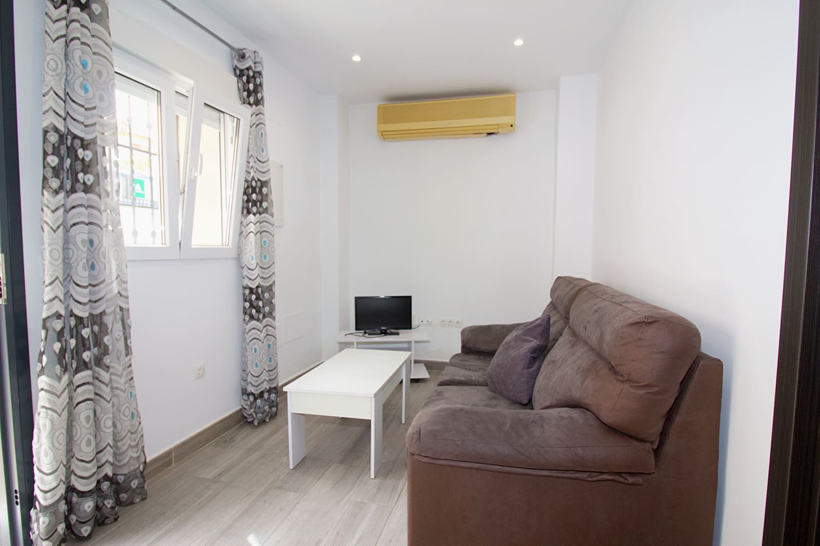 1 bedroom Apartment for rent in Coin - € 650 (Ref: 9752367)