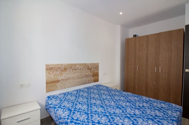 1 sovrum Lägenhet att hyra i Coín - 650 € (Ref: 9752367)