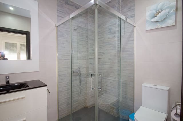 1 sovrum Lägenhet att hyra i Coín - 650 € (Ref: 9752367)