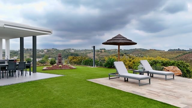 3 Zimmer Finca/Landgut zu verkaufen in Alhaurín el Grande mit Pool Garage - 895.000 € (Ref: 9798293)