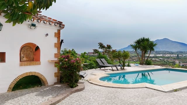 3 soverom Finca/Herregård til salgs i Coín med svømmebasseng - € 565 000 (Ref: 9803713)