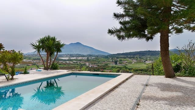 3 soverom Finca/Herregård til salgs i Coín med svømmebasseng - € 565 000 (Ref: 9803713)