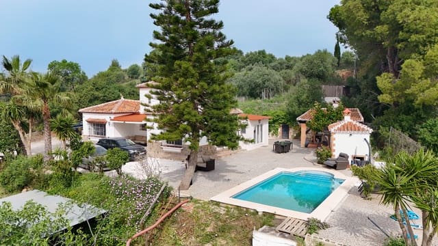 3 soverom Finca/Herregård til salgs i Coín med svømmebasseng - € 565 000 (Ref: 9803713)