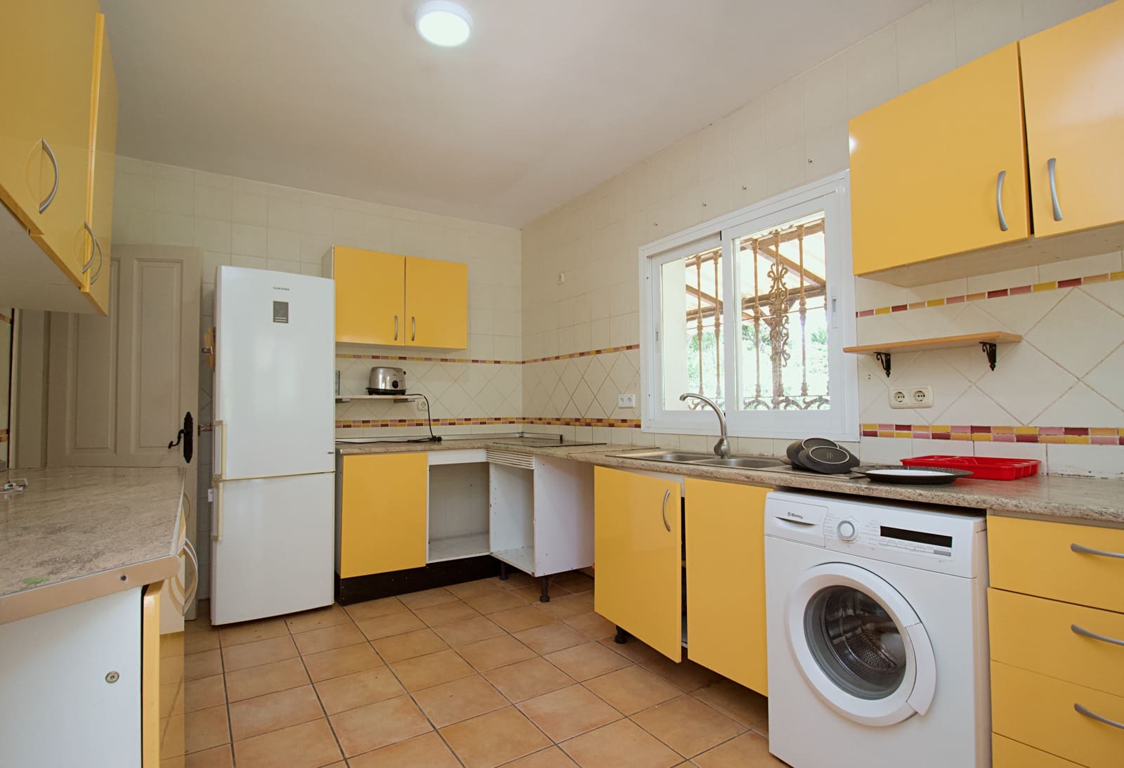 Finca/Casa Rural de 3 habitaciones en Coín en venta con piscina - 425.000 € (Ref: 9823845)