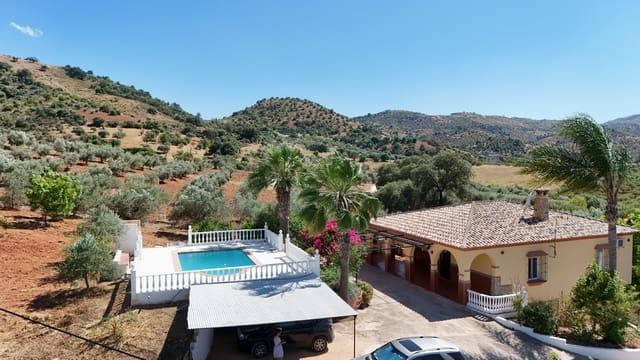 3 quarto Quinta/Casa Rural para venda em Coín com piscina garagem - 460 000 € (Ref: 9888426)