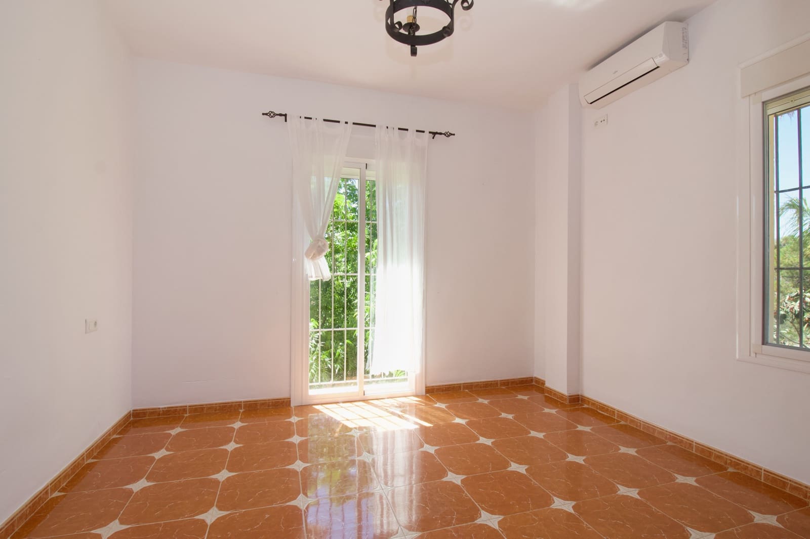 3 quarto Quinta/Casa Rural para venda em Coin com piscina garagem - 460 000 € (Ref: 9888426)