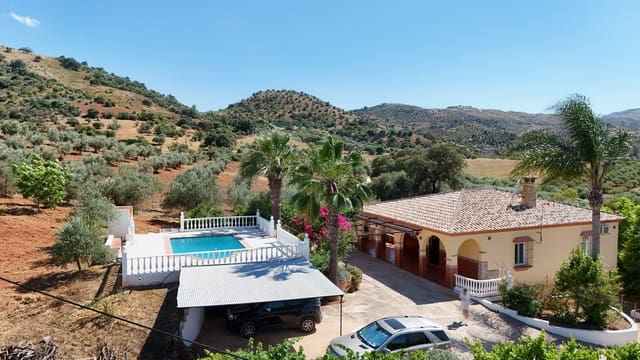 3 quarto Quinta/Casa Rural para venda em Coín com piscina garagem - 460 000 € (Ref: 9888426)