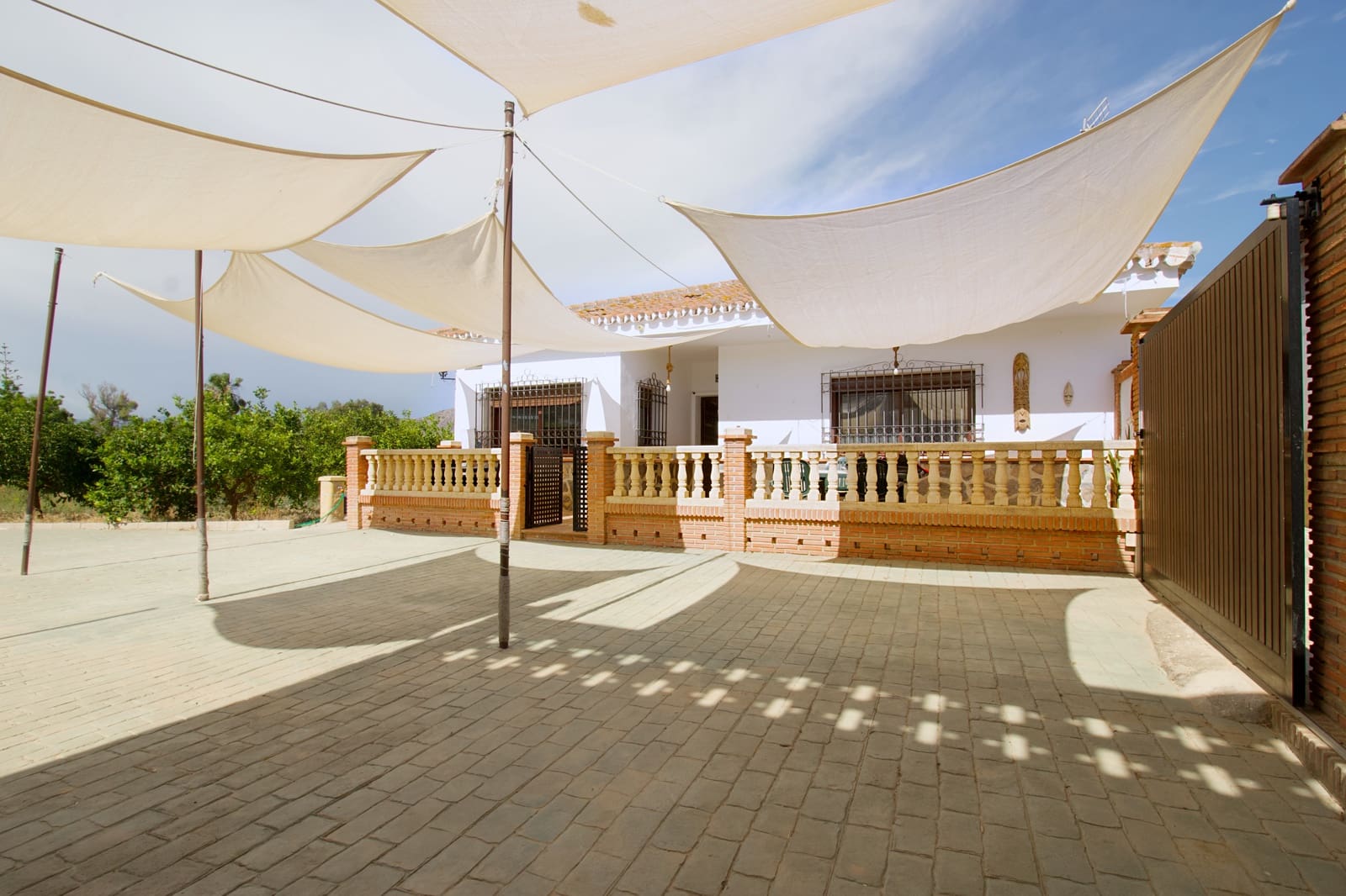 3 Zimmer Finca/Landgut zu verkaufen in Alora mit Pool Garage - 395.000 € (Ref: 9909694)