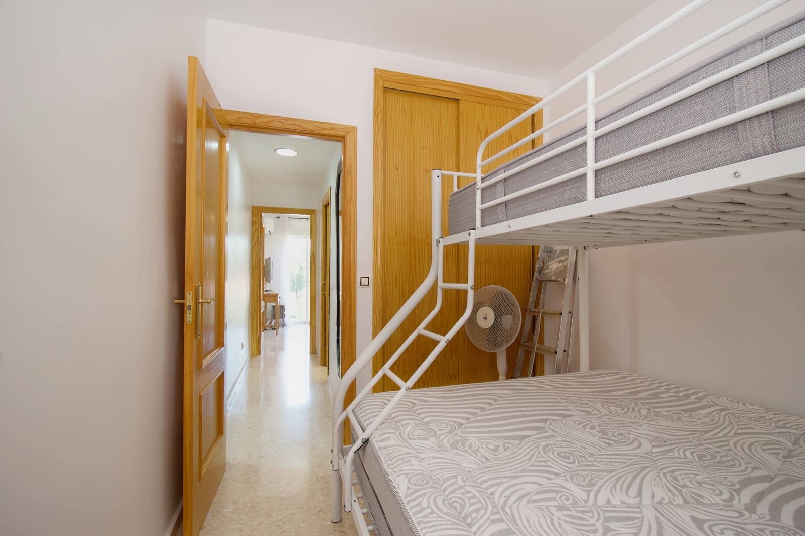 3 bedroom Apartment for sale in Coin - € 198,000 (Ref: 9948502)