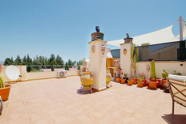 Apartamento de 3 habitaciones en Coín en venta - 198.000 € (Ref: 9948502)