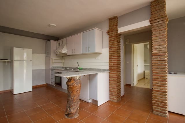 Appartement de 2 chambres à louer à Coín avec piscine - 1 000 € (Ref: 9970848)
