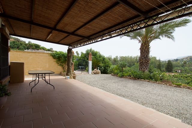 Appartement de 2 chambres à louer à Coín avec piscine - 1 000 € (Ref: 9970848)