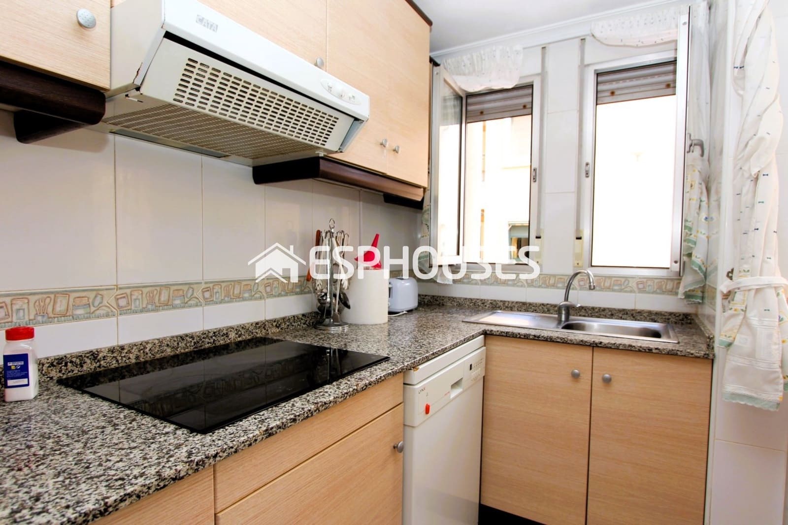 3 soverom Leilighet til salgs i Guardamar del Segura med garasje - € 215 000 (Ref: 10006050)