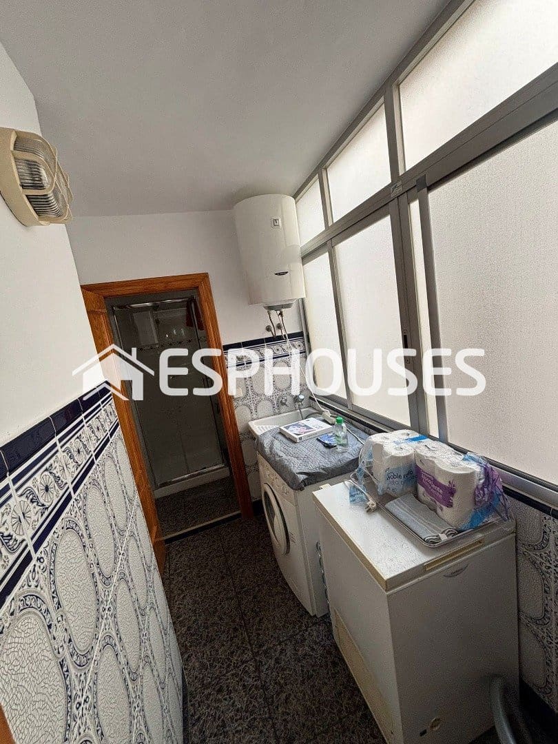 4 soverom Leilighet til salgs i Guardamar del Segura - € 235 000 (Ref: 10009822)