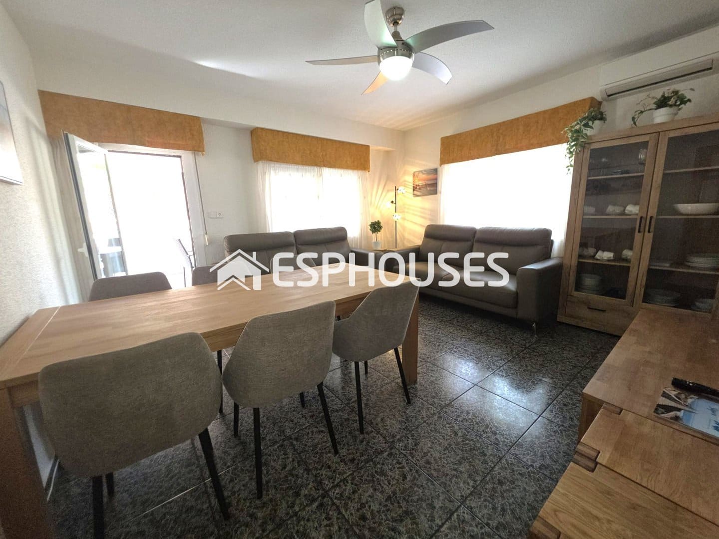 4 soverom Leilighet til salgs i Guardamar del Segura - € 249 000 (Ref: 10009822)