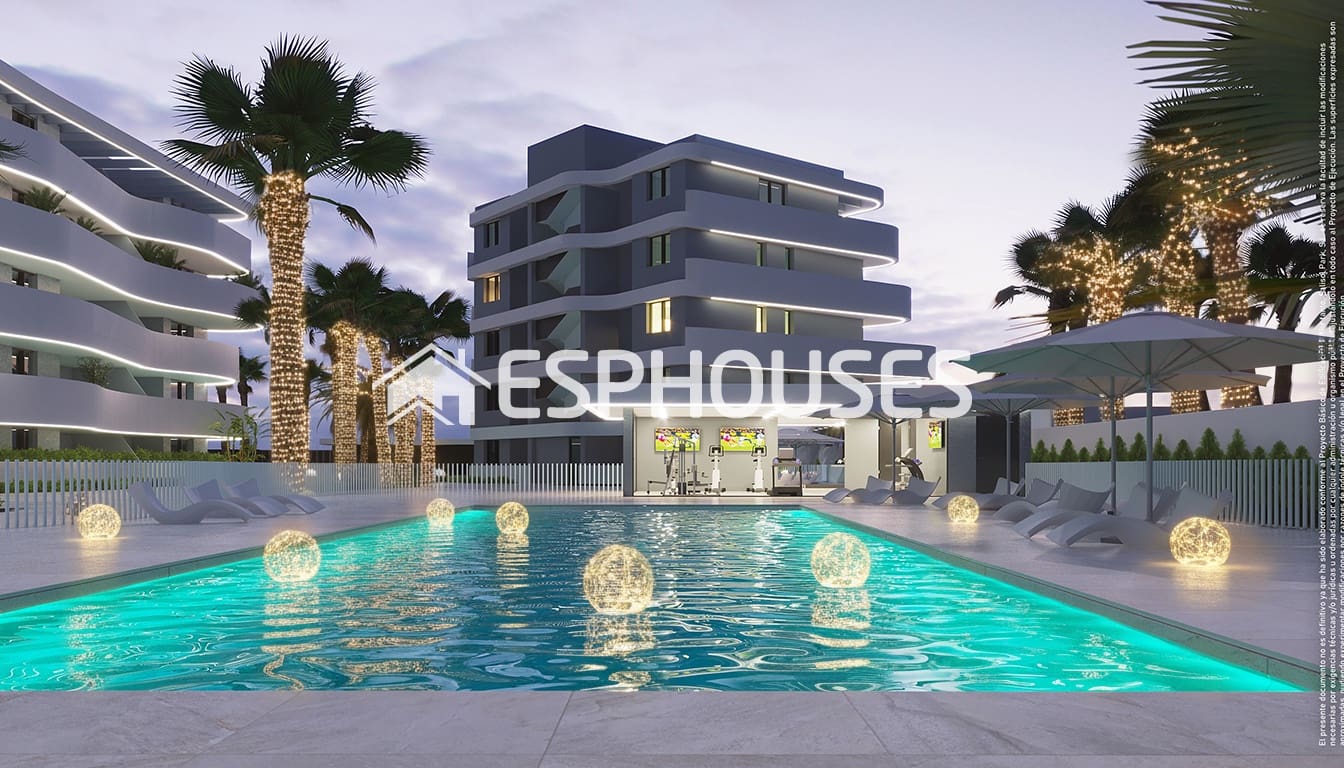 3 quarto Casa em Banda para venda em El Raso com piscina garagem - 464 900 € (Ref: 10019505)