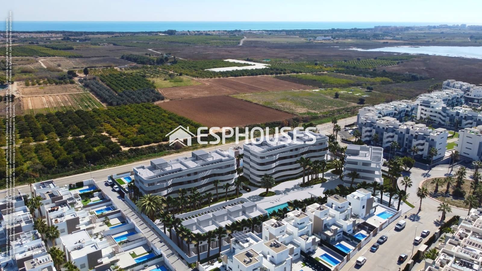 3 quarto Casa em Banda para venda em El Raso com piscina garagem - 464 900 € (Ref: 10019505)