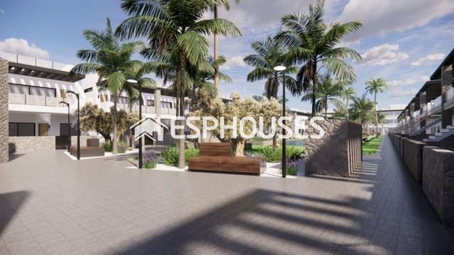 4 sovrum Villa till salu i Punta Prima, Orihuela med pool - 699 900 € (Ref: 10025282)