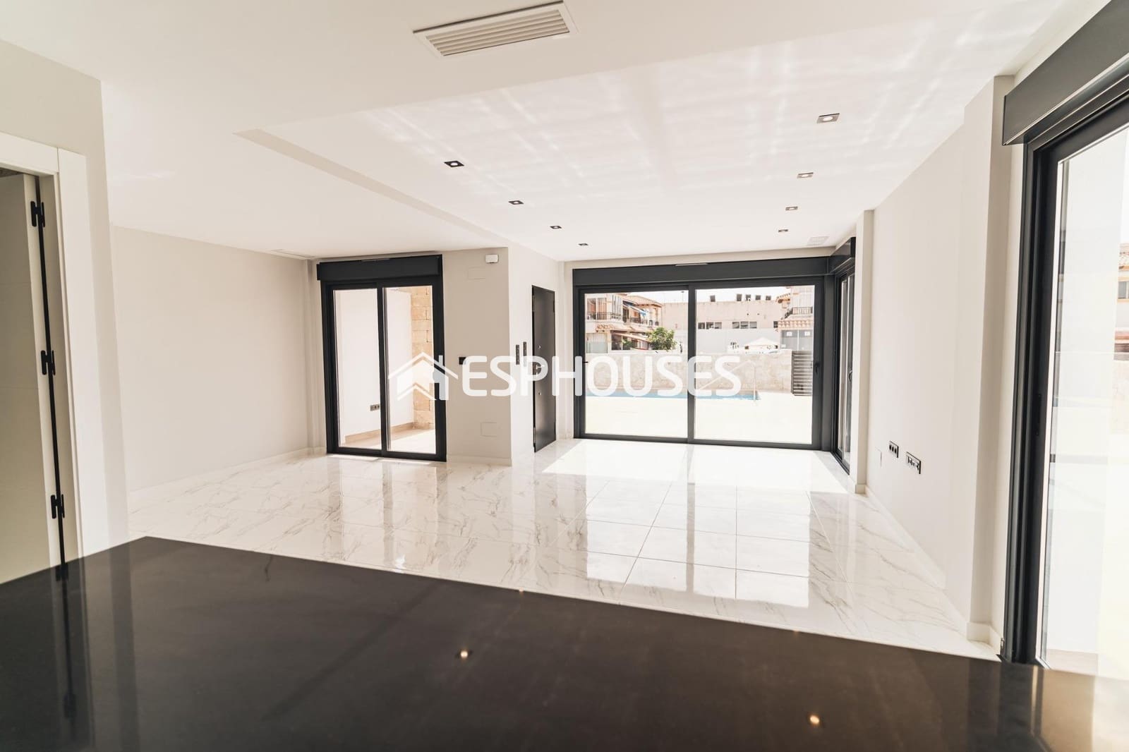 4 sovrum Villa till salu i Orihuela Costa med pool - 699 900 € (Ref: 10025282)