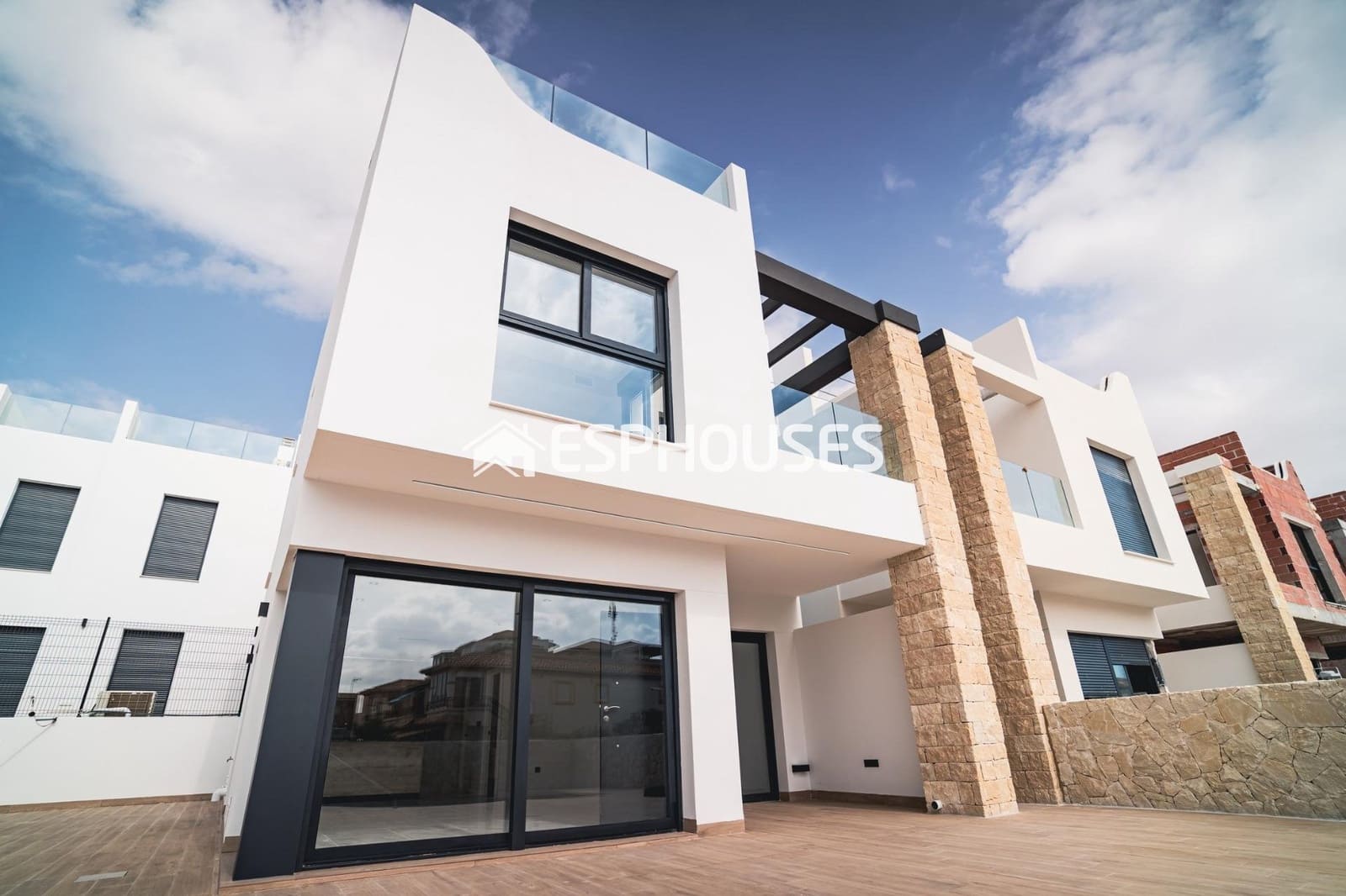 4 sovrum Villa till salu i Orihuela Costa med pool - 699 900 € (Ref: 10025282)