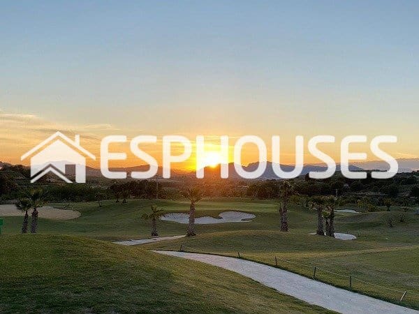 3 sypialnia Willa na sprzedaż w Vistabella, Orihuela z basenem garażem - 459 000 € (Ref: 10025283)