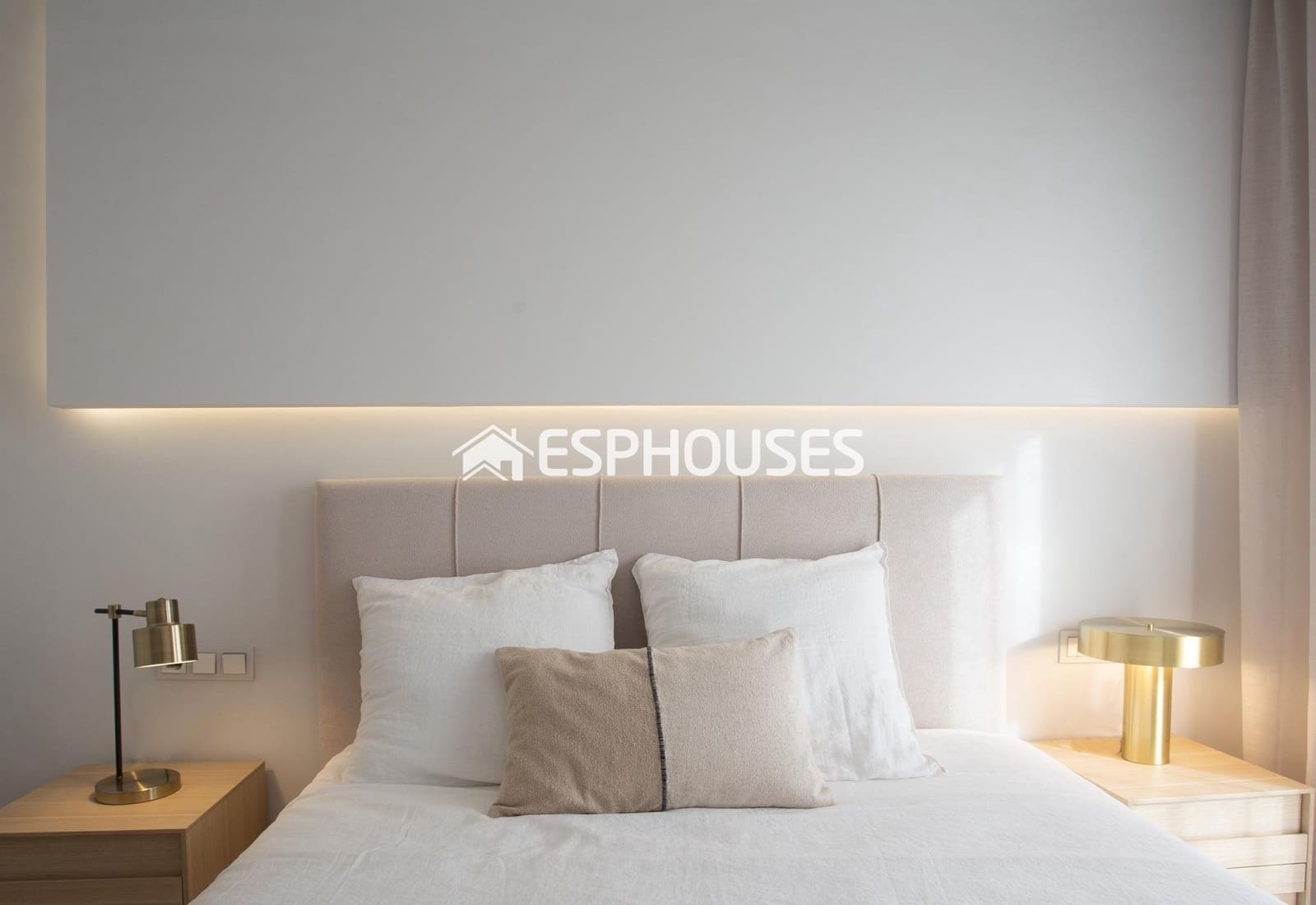 3 bedroom Penthouse for sale in Denia with pool - € 625,000 (Ref: 10025284)
