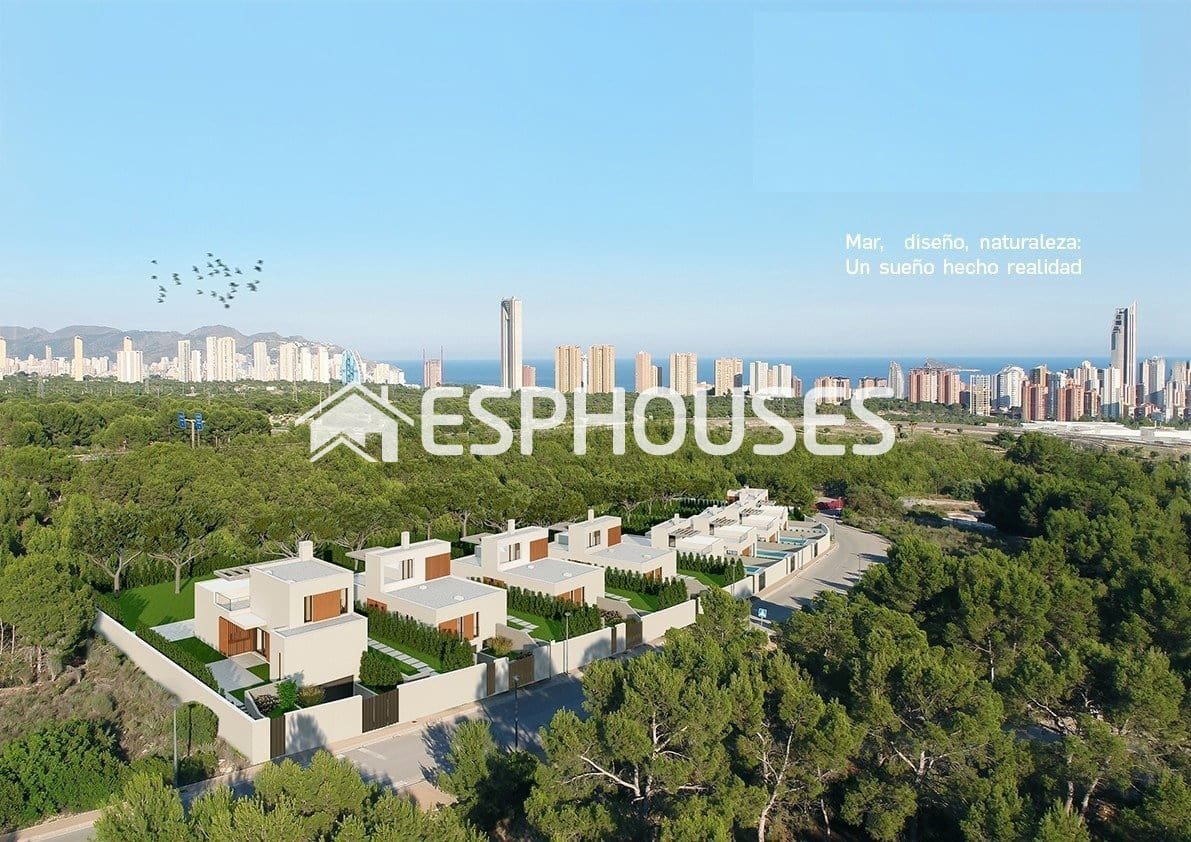 Chalet de 3 habitaciones en Finestrat en venta con piscina garaje - 890.000 € (Ref: 10025287)