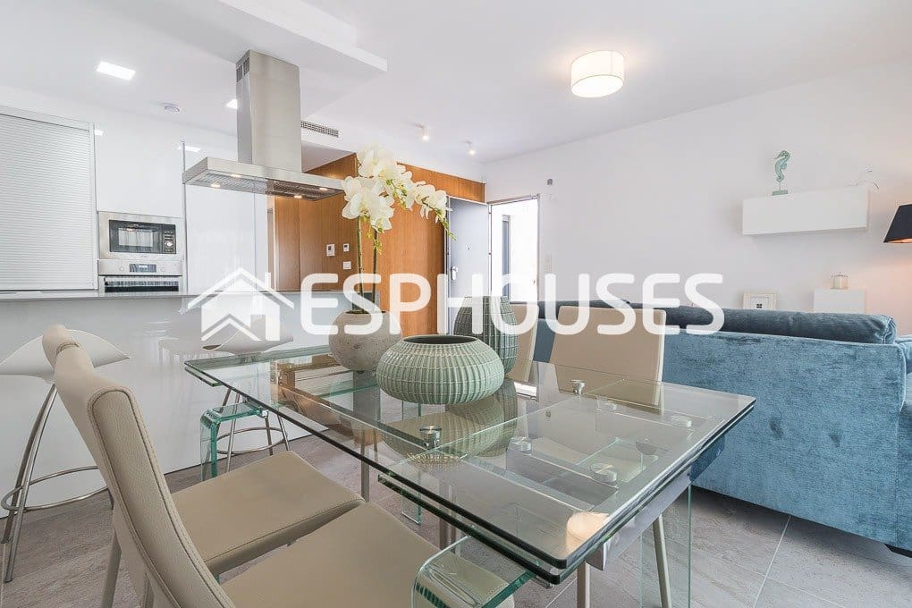 3 Zimmer Bungalow zu verkaufen in Los Balcones mit Pool Garage - 350.000 € (Ref: 10025291)