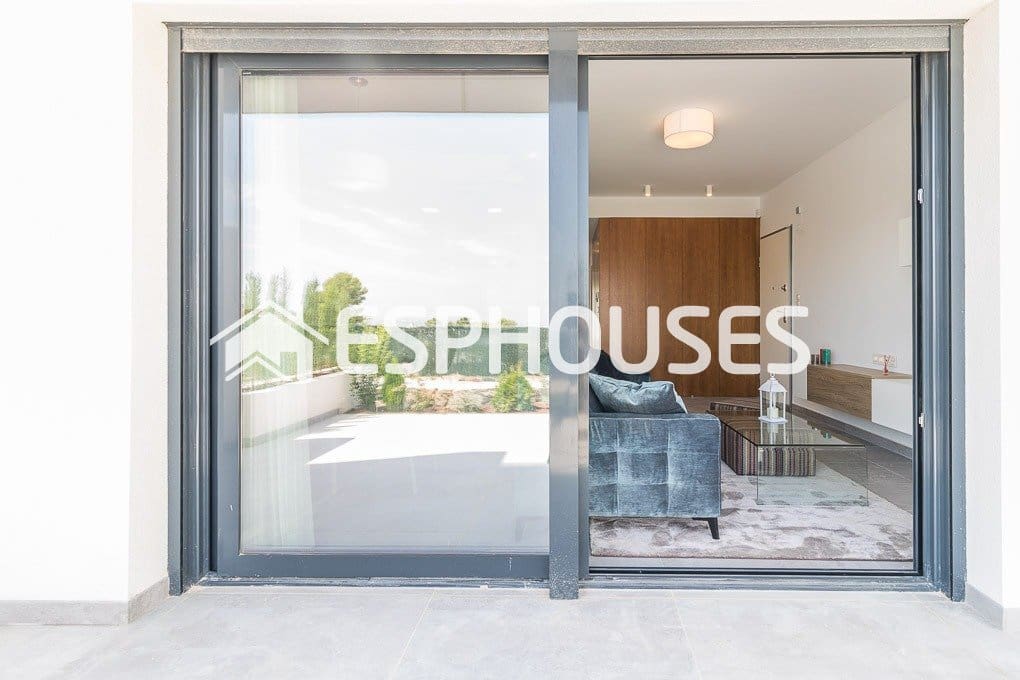3 Zimmer Bungalow zu verkaufen in Los Balcones mit Pool Garage - 350.000 € (Ref: 10025291)