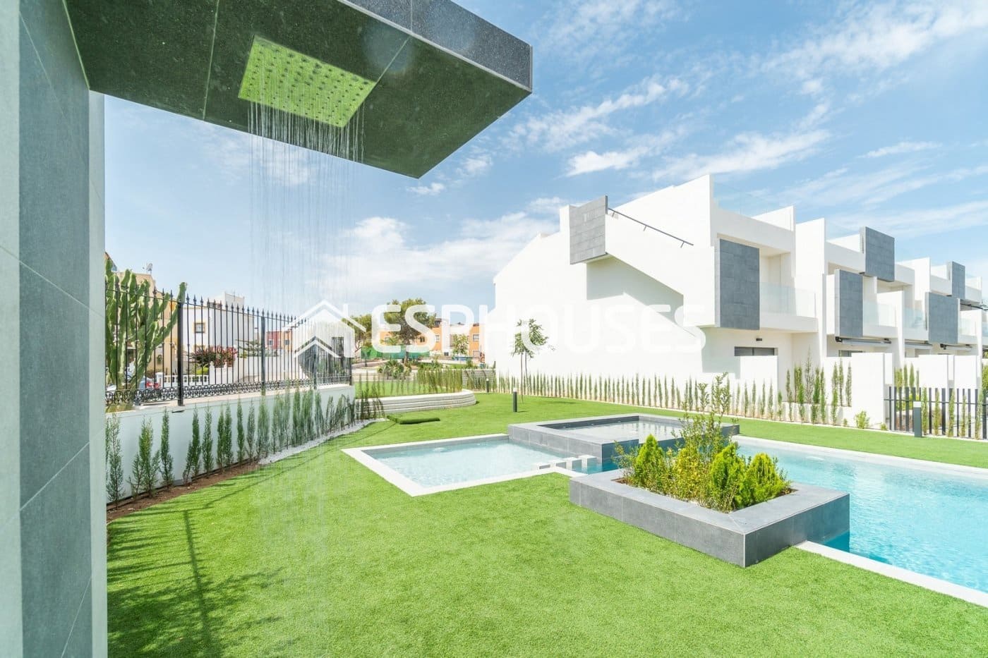 3 Zimmer Bungalow zu verkaufen in Los Balcones mit Pool Garage - 350.000 € (Ref: 10025291)