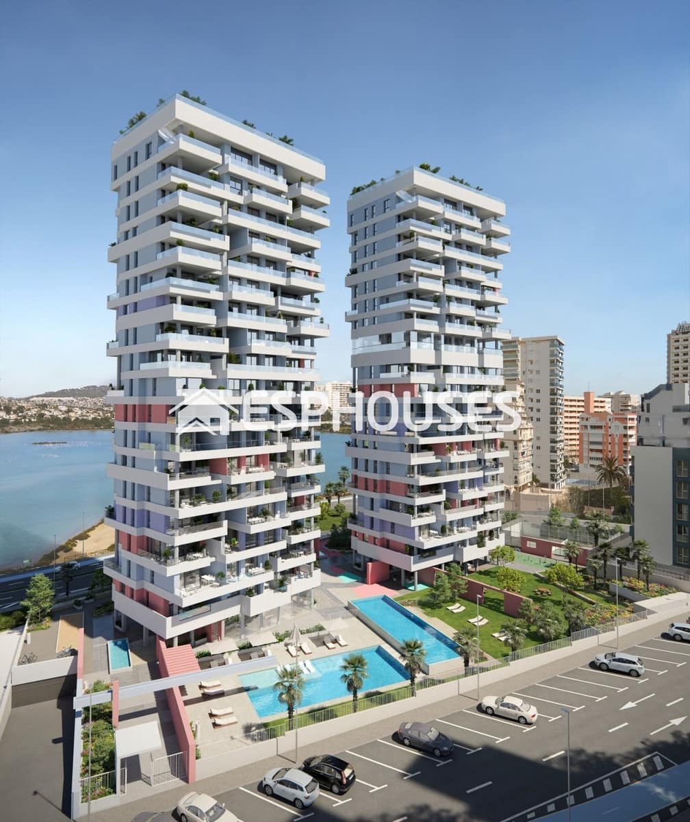 Apartamento de 2 habitaciones en Calpe / Calp en venta con piscina - 620.000 € (Ref: 10025293)