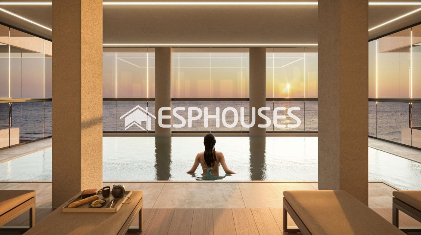Apartamento de 2 habitaciones en Calpe / Calp en venta con piscina - 620.000 € (Ref: 10025293)
