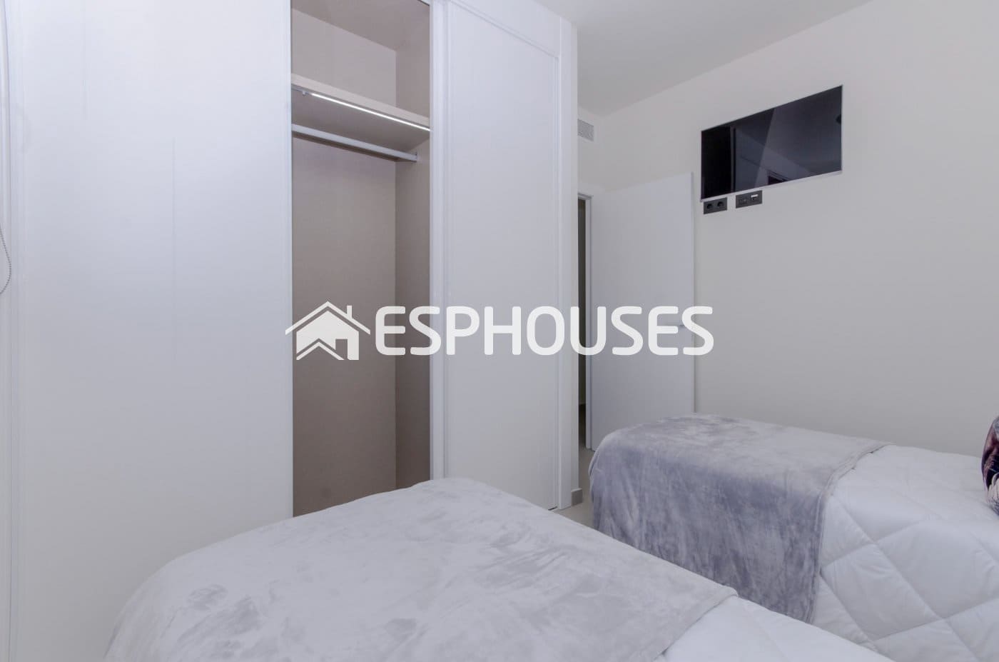 3 Zimmer Bungalow zu verkaufen in Los Balcones mit Pool Garage - 330.000 € (Ref: 10025295)