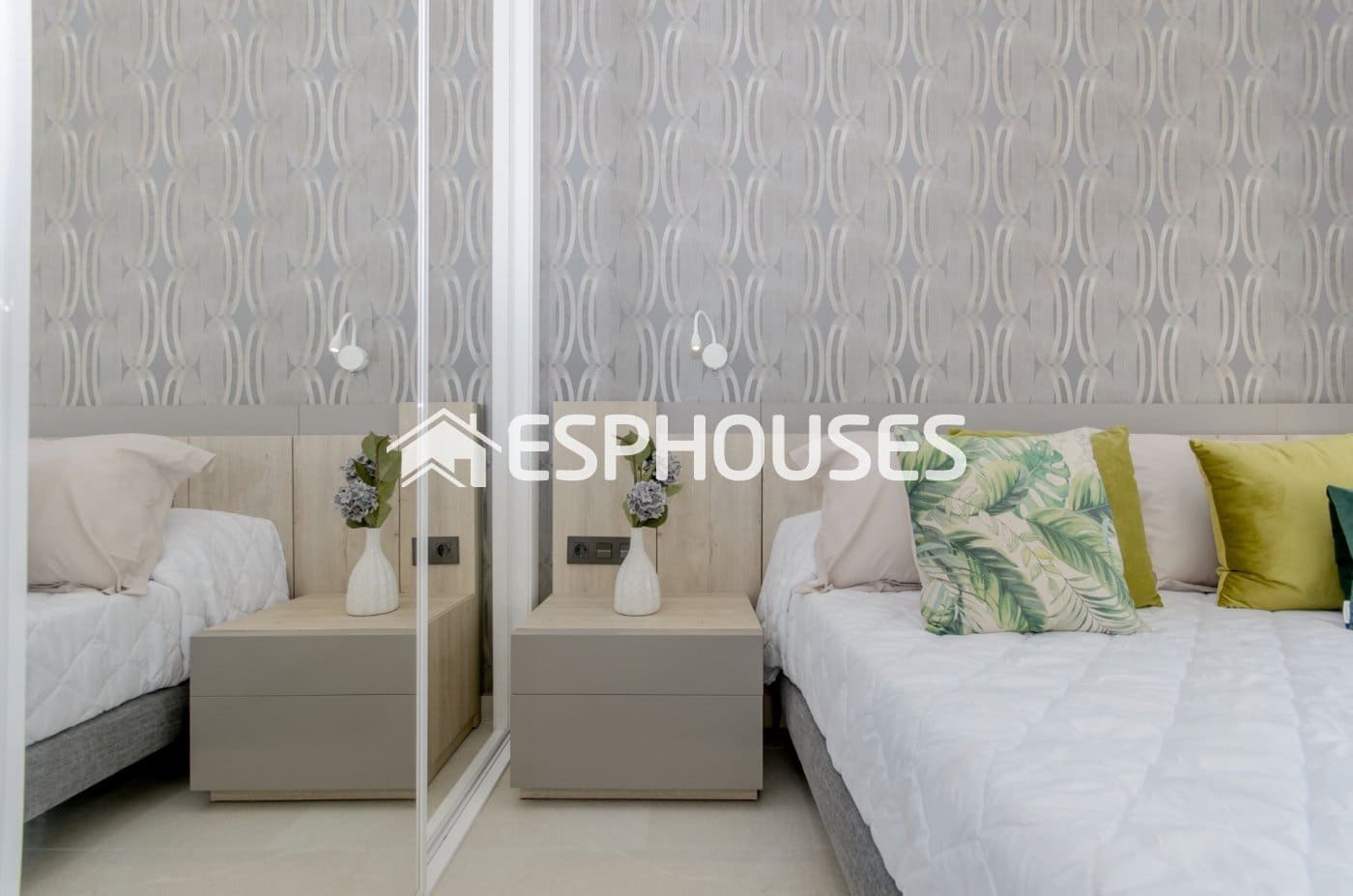 2 Zimmer Bungalow zu verkaufen in Los Balcones mit Pool Garage - 320.000 € (Ref: 10025297)