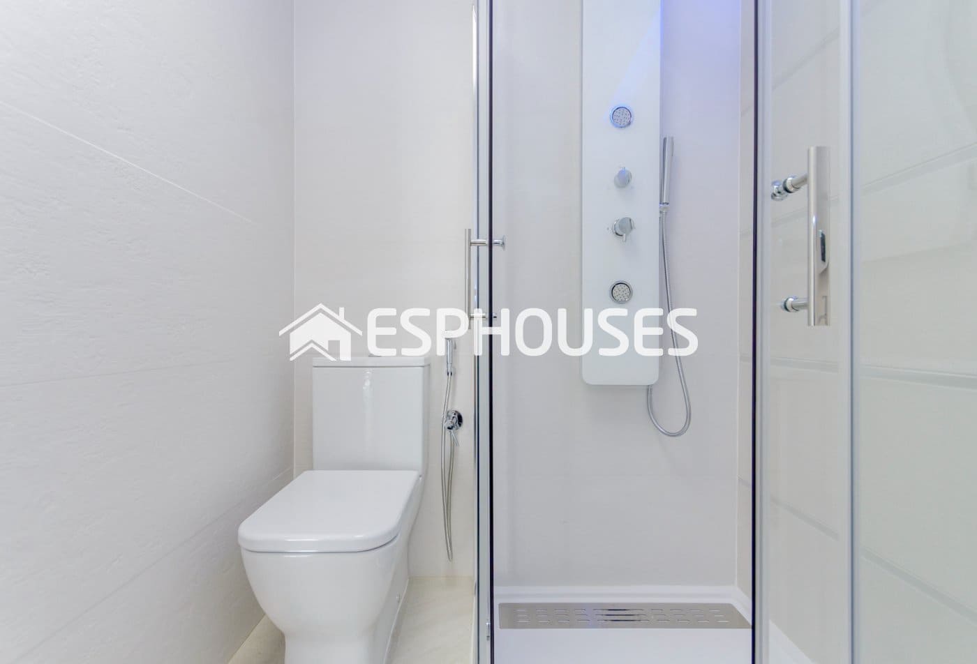 2 Zimmer Bungalow zu verkaufen in Los Balcones mit Pool Garage - 320.000 € (Ref: 10025297)